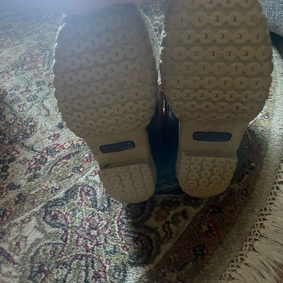 Size 9 LL Bean ankle duck boots - Picture 5 of 9